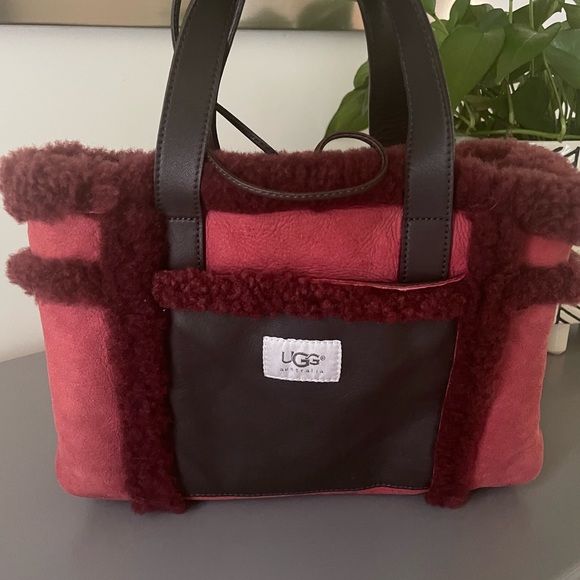 Ugg Shearling Sundance Handbag Purse - maroon - Picture 2 of 8